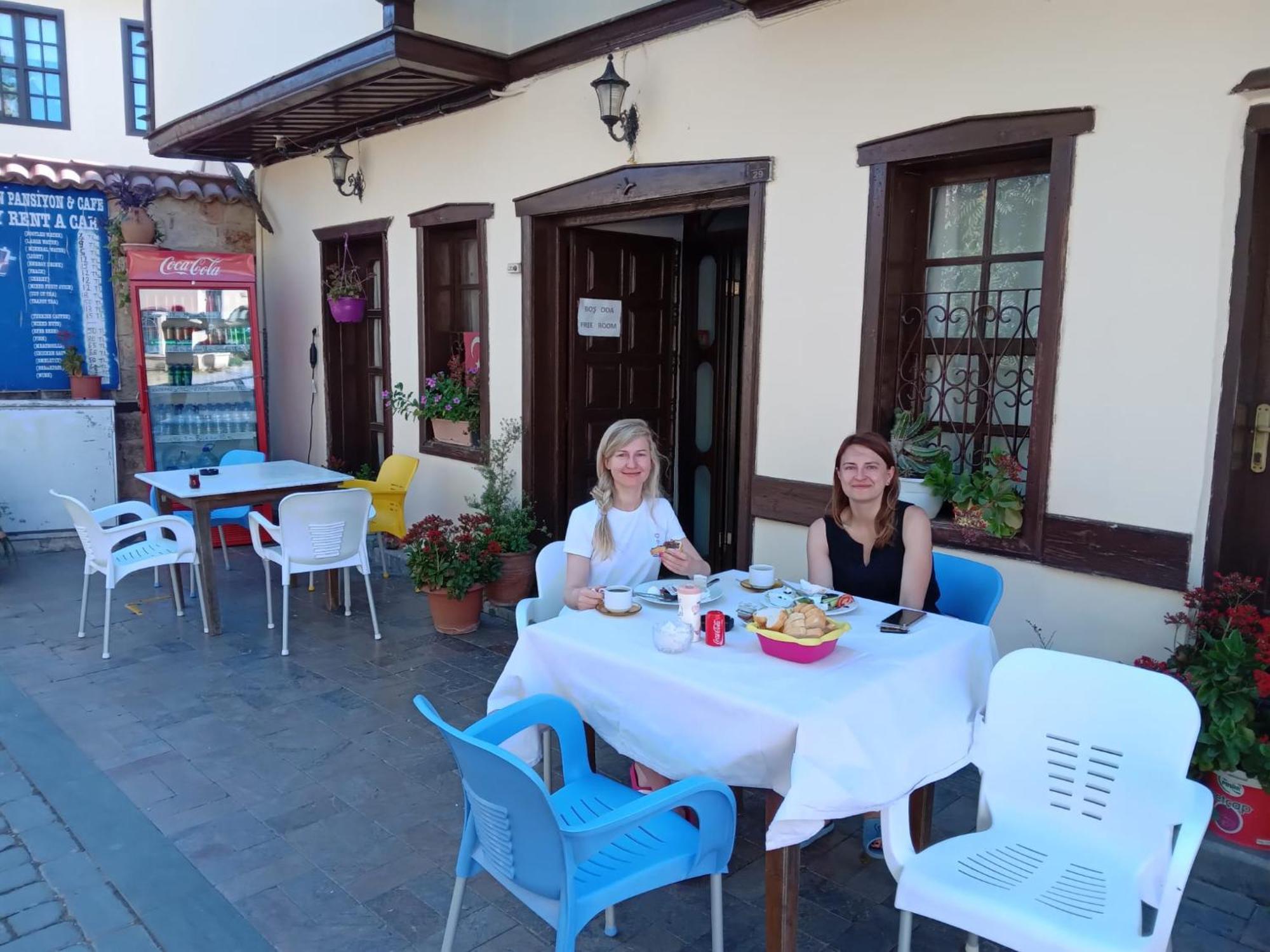 Dedehan Pansiyon Antalya Buitenkant foto
