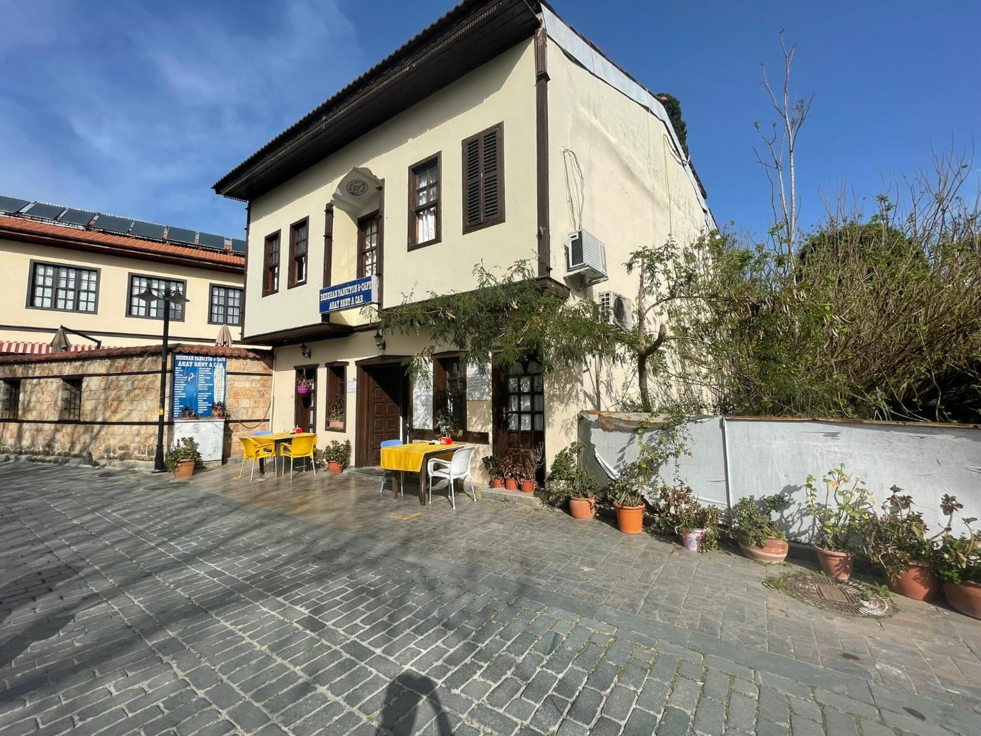 Dedehan Pansiyon Antalya Buitenkant foto